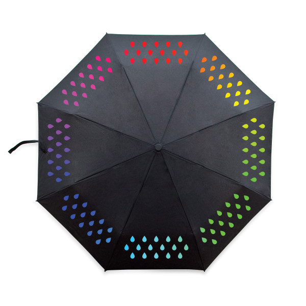 Regenschutz mit magischen Effekt: handlicher Taschenschirm der bei Kontakt mit Wasser die Farbe verändert. SUCK UK Regenschirm Colour Changing Tropfenprint - bunt (nass), weiß (trocken).