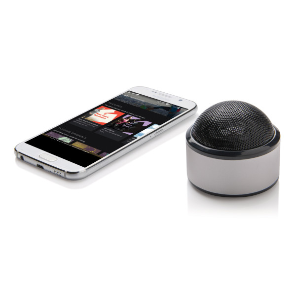 Kleiner, silberner Wireless Speaker - erstklassiger Sound - 3W Lautsprecher mit Bluetooth-Funktion
