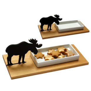 Keksschale Elch von side by side: mit Elch -Silhouette, Spitzahorn-Brett und weißer Porzellanschale. Einmal ohne Inhalt, einmal gefüllt mit Keksen.